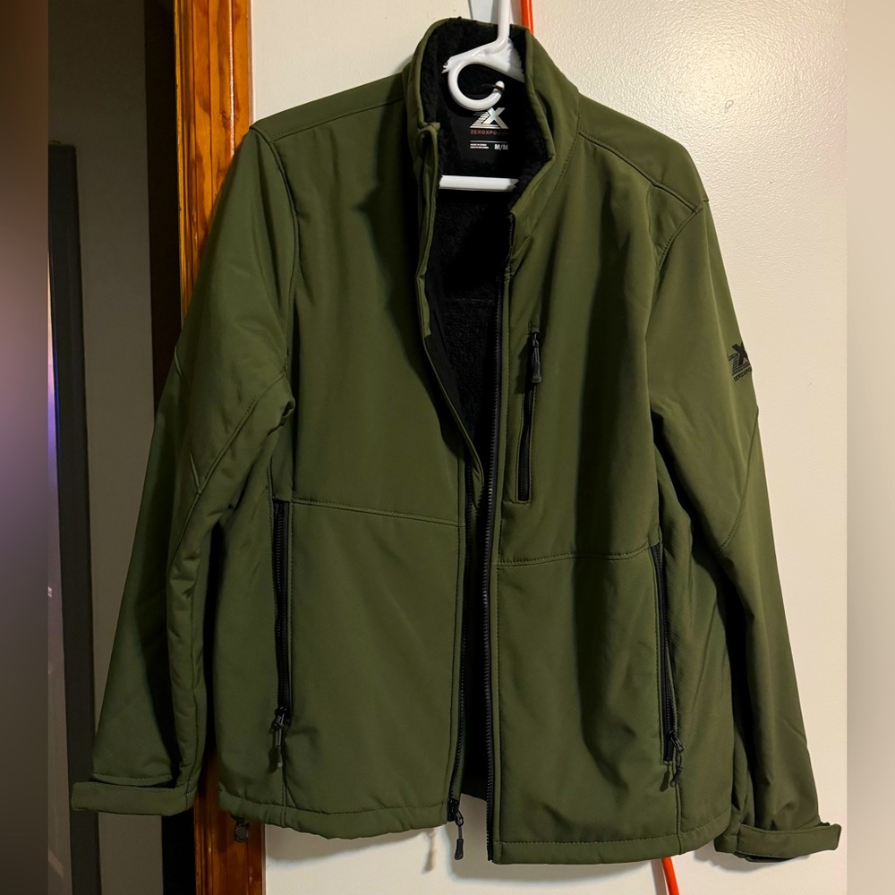 Zeroxposur, size medium, green coat